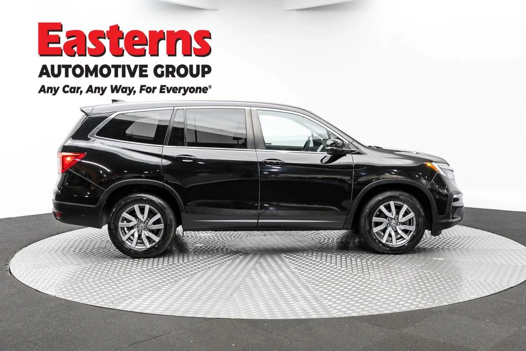 Used 2019 Black Honda EX-L image 4