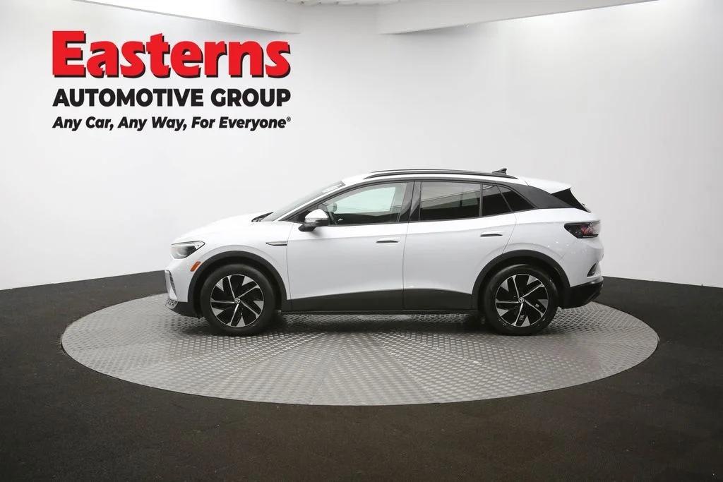 Used 2021 White Volkswagen Pro image 61
