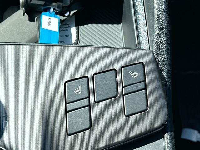 New 2026 Wolf Gray Kia EX image 19