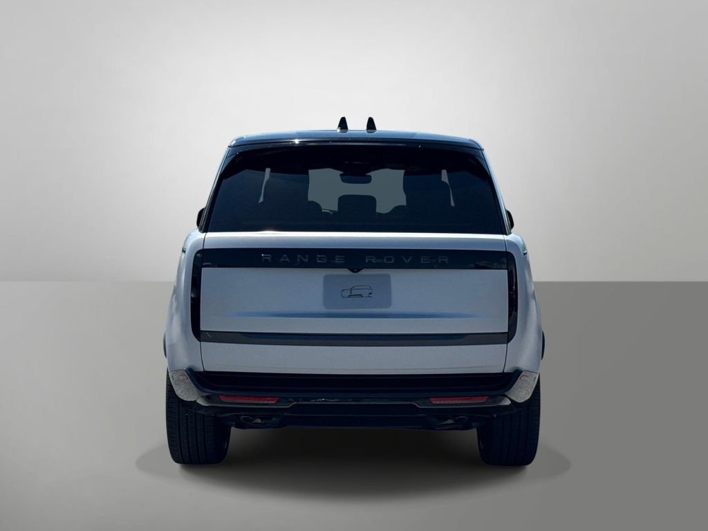 New 2026 Ethereal Frost Satin Land Rover SE image 27
