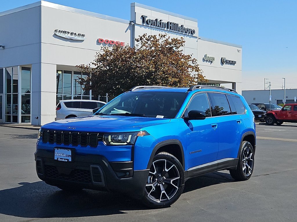 New 2026 Hydro Blue Pearl-Coat Exterior Paint Jeep Limited image 2