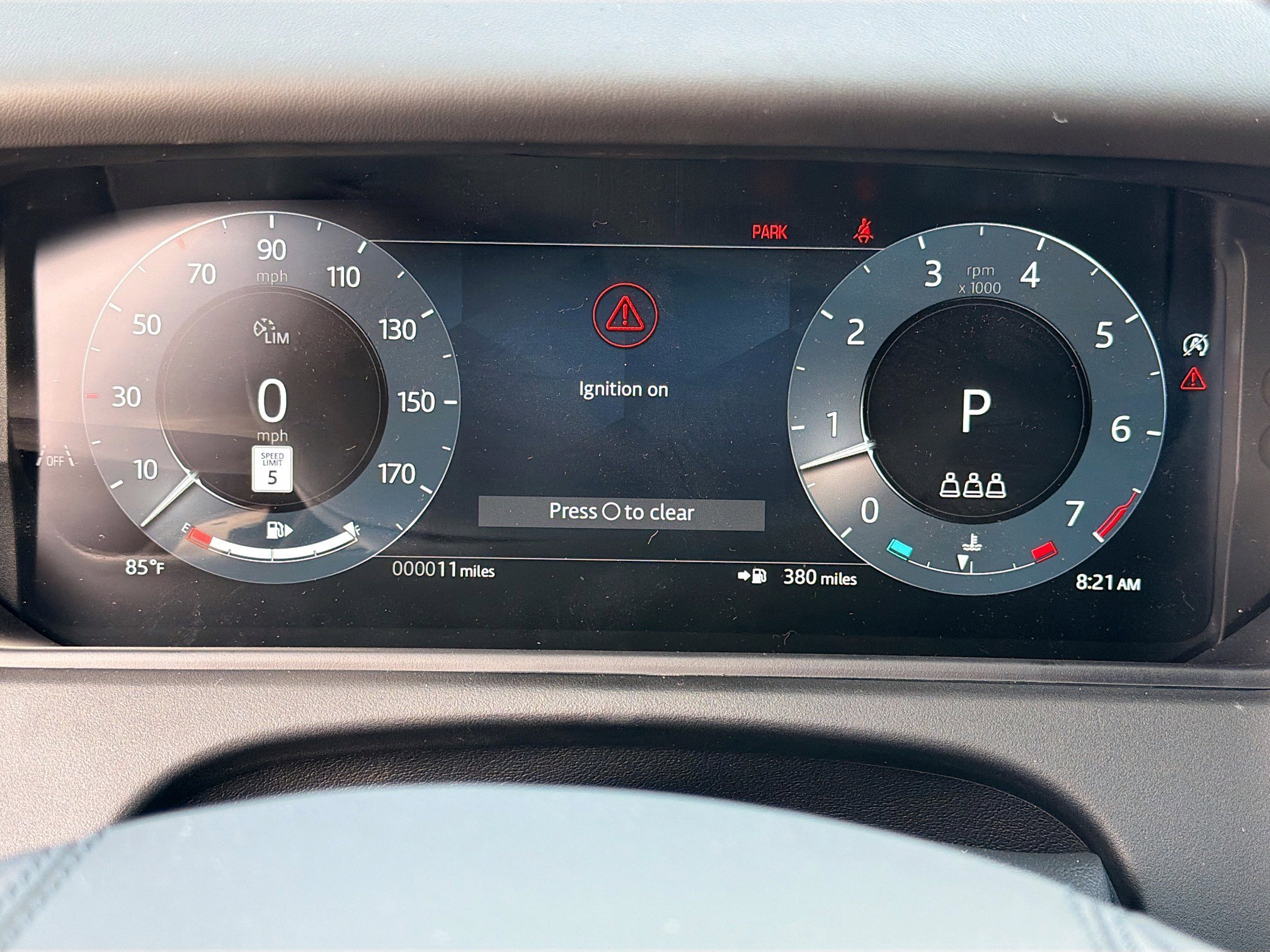 New 2026 Santorini Black Land Rover Belgravia Edition image 38