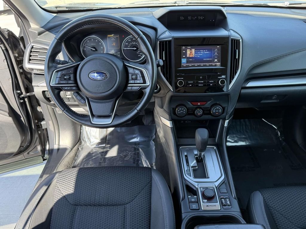 Used 2022 Gray Subaru Premium image 17