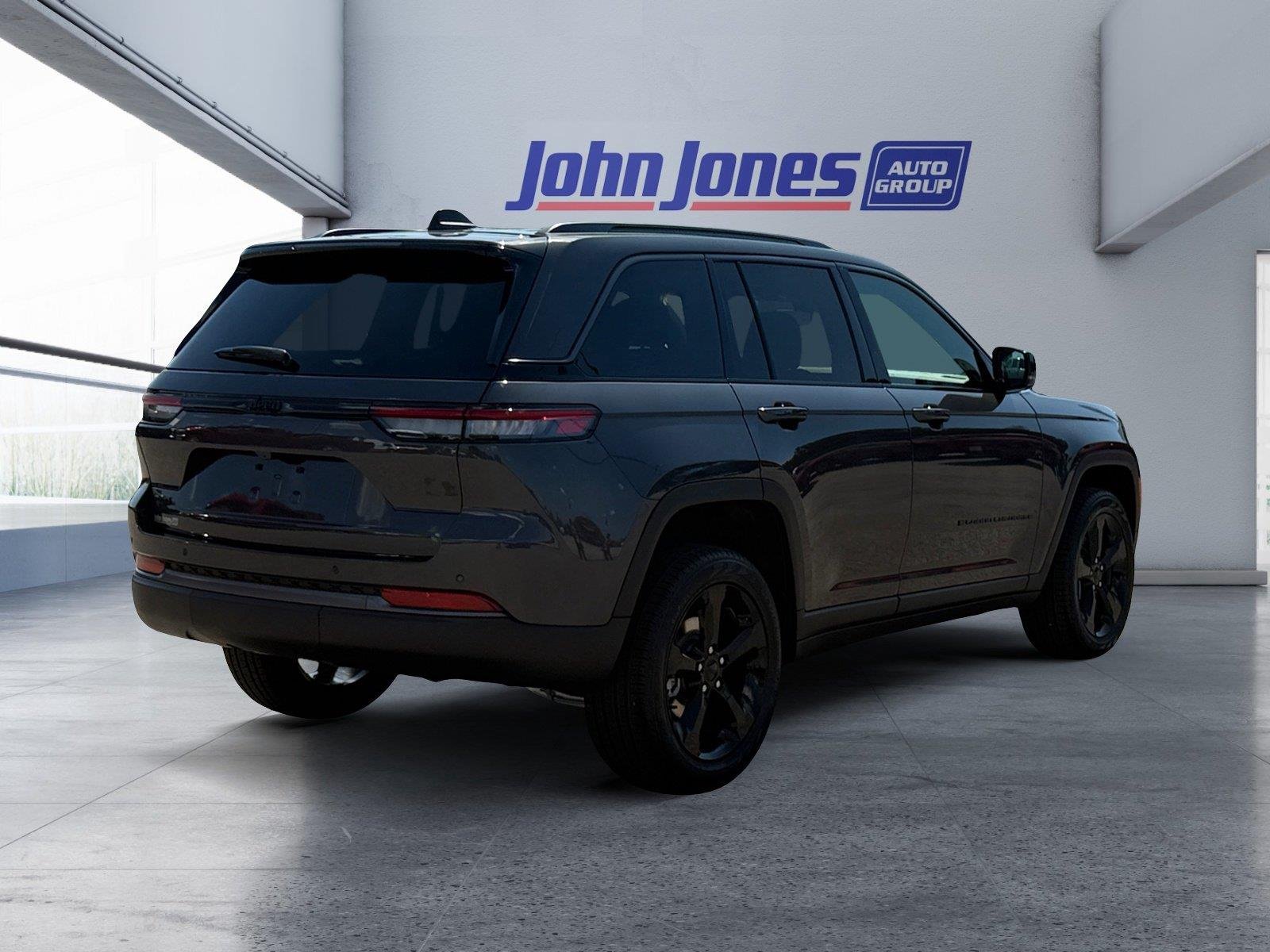 New 2026 Baltic Gray Metallic Clearcoat Jeep Limited image 5