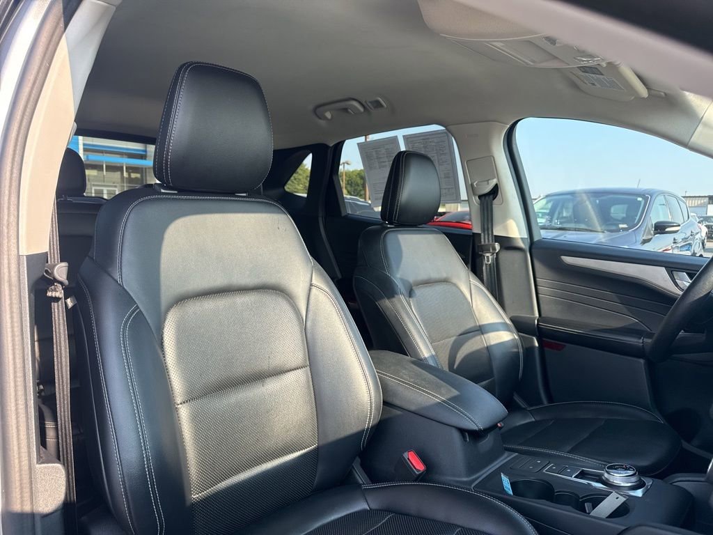 2021 Ford Escape SEL - Photo 11