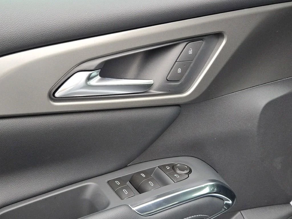 2026 Chevrolet Traverse LT - Photo 23