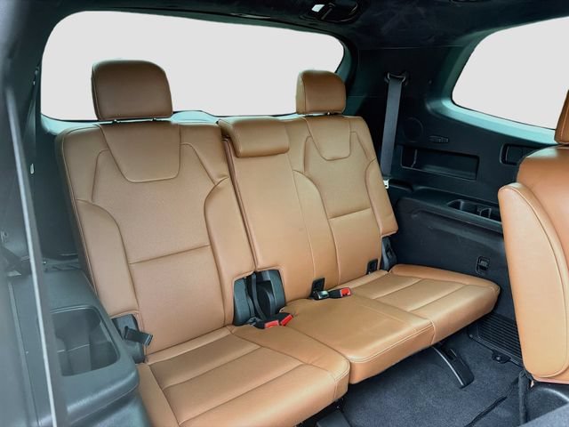Used 2024 Dark Moss Kia SX Prestige X-Line image 22