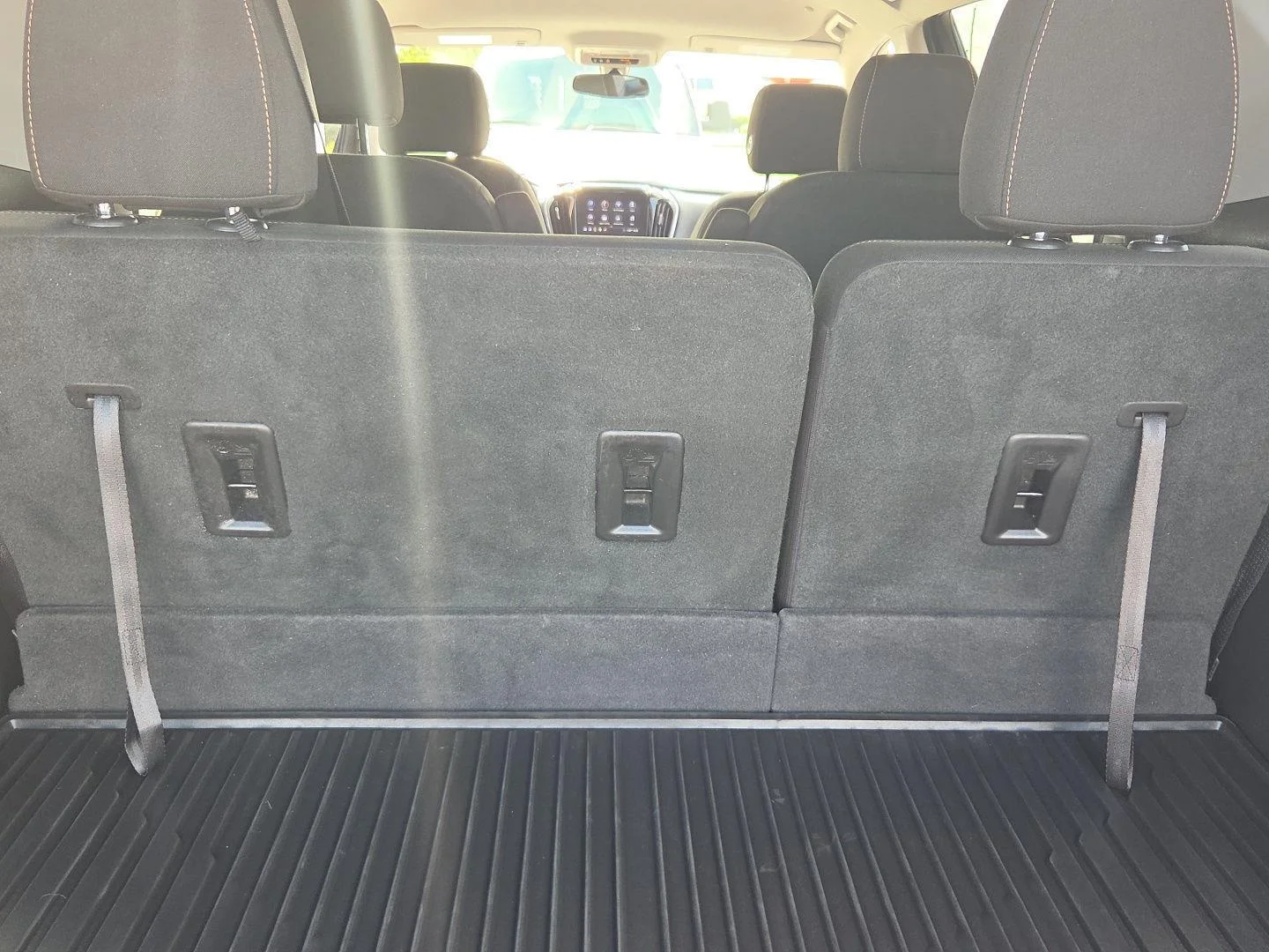 Used 2020 Mosaic Black Metallic Chevrolet LT Cloth image 23
