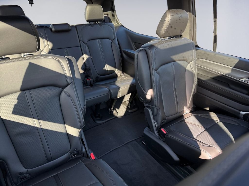 New 2026 High Gloss Black Exterior Paint Jeep  image 18