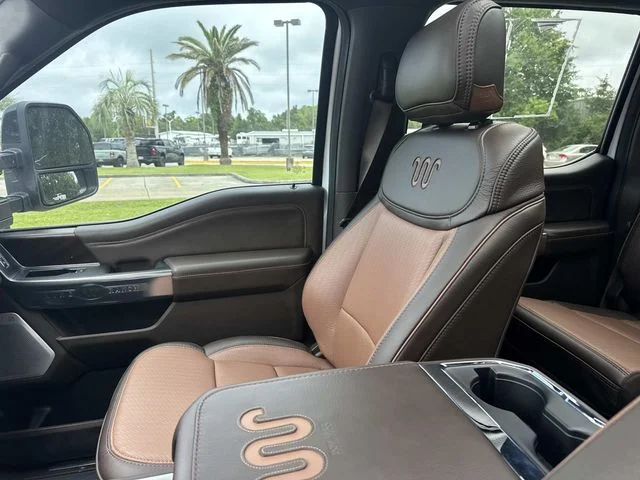 Used 2025 Bronze Ford King Ranch image 38