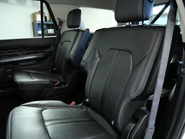 Used 2019 White Ford Platinum image 13