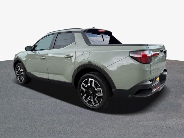 Used 2025 Green Hyundai Limited image 2