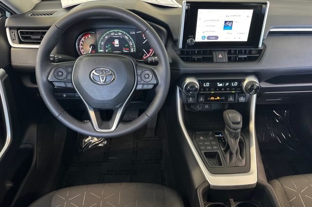 Certified Used 2023  Toyota XLE image 18