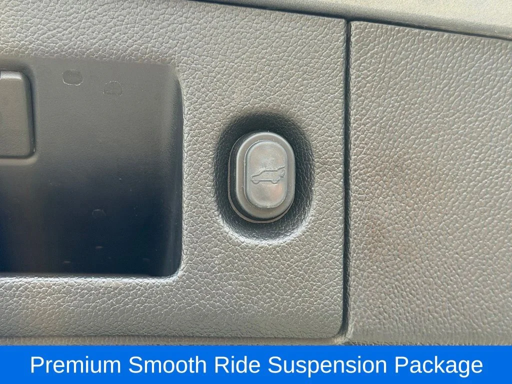 Used 2018 Gray Chevrolet LT image 15