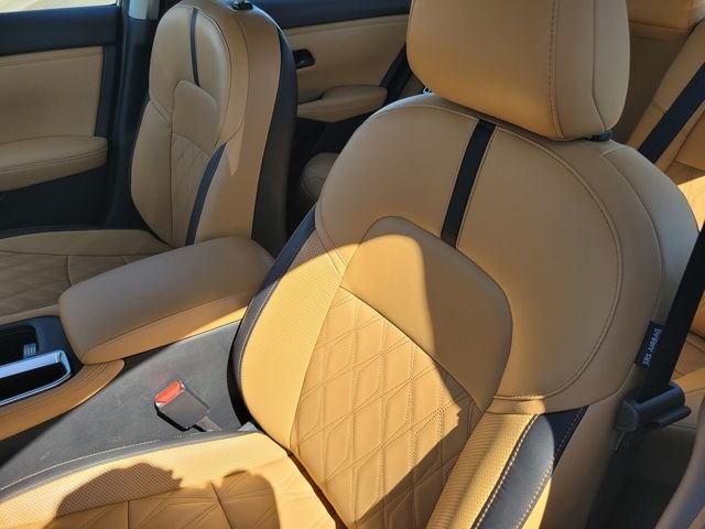 Used 2025 Gray Nissan SV image 13