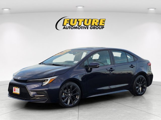Used 2024  Toyota XSE image 8