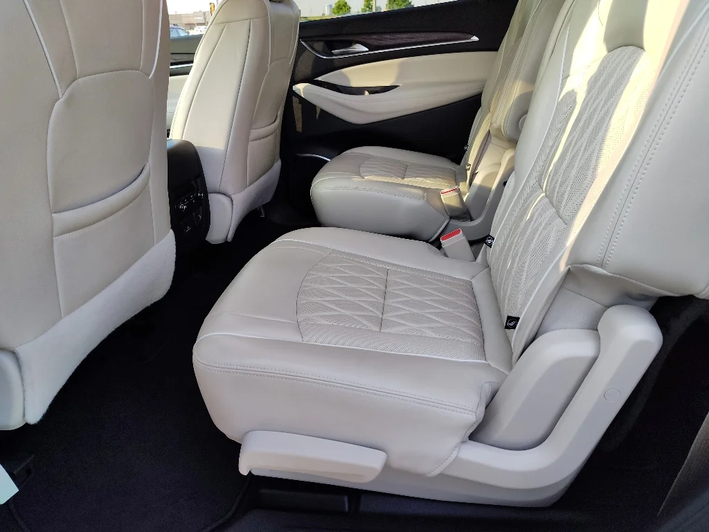Used 2022 Blue Metallic Buick Avenir image 11