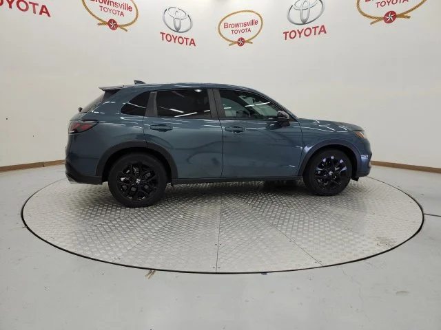 Used 2024  Honda Sport image 3
