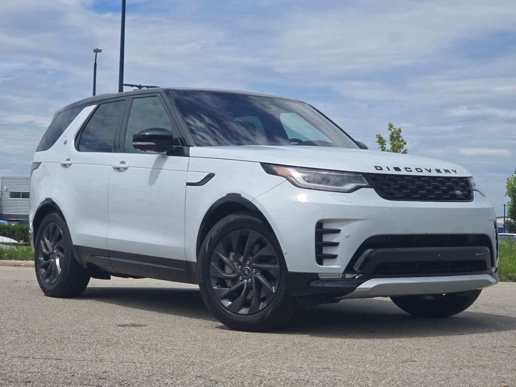 2023 Land Rover Discovery S R Dynamic's photo