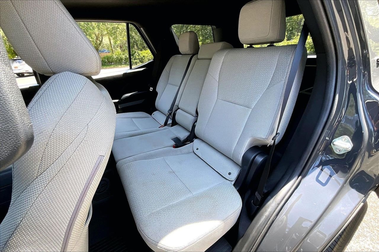 Used 2026  Toyota SR5 image 19
