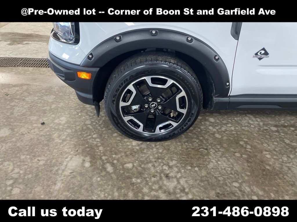 Used 2022 White Ford Outer Banks image 11