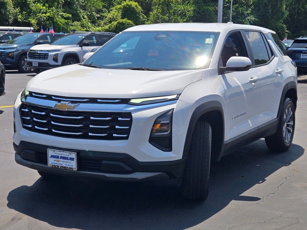 2025 Chevrolet Equinox LT - Photo 5