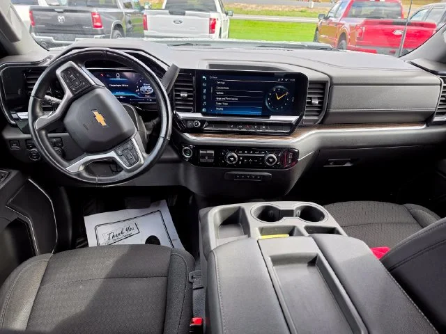 Used 2024 White Chevrolet LT image 12