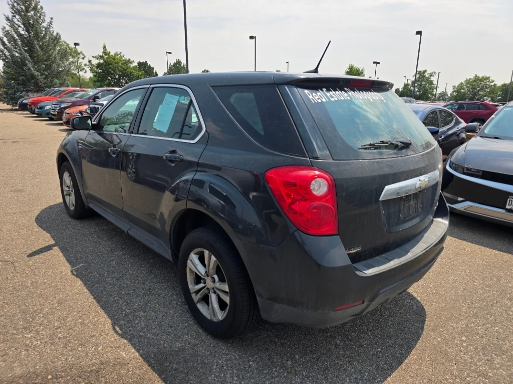 Used 2013 Ashen Gray Metallic Chevrolet LS image 3