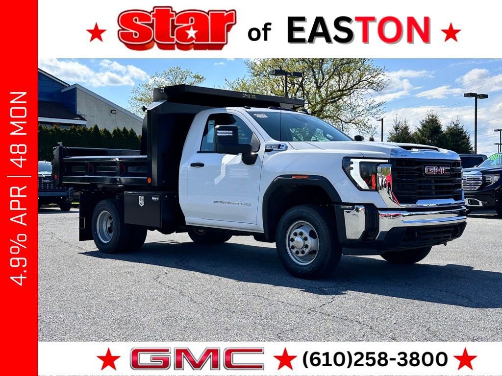 2025 GMC Sierra 4WD Regular Cab Long Box Pro's photo