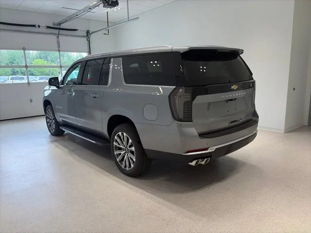 New 2026 Sterling Gray Metallic Chevrolet High Country image 4