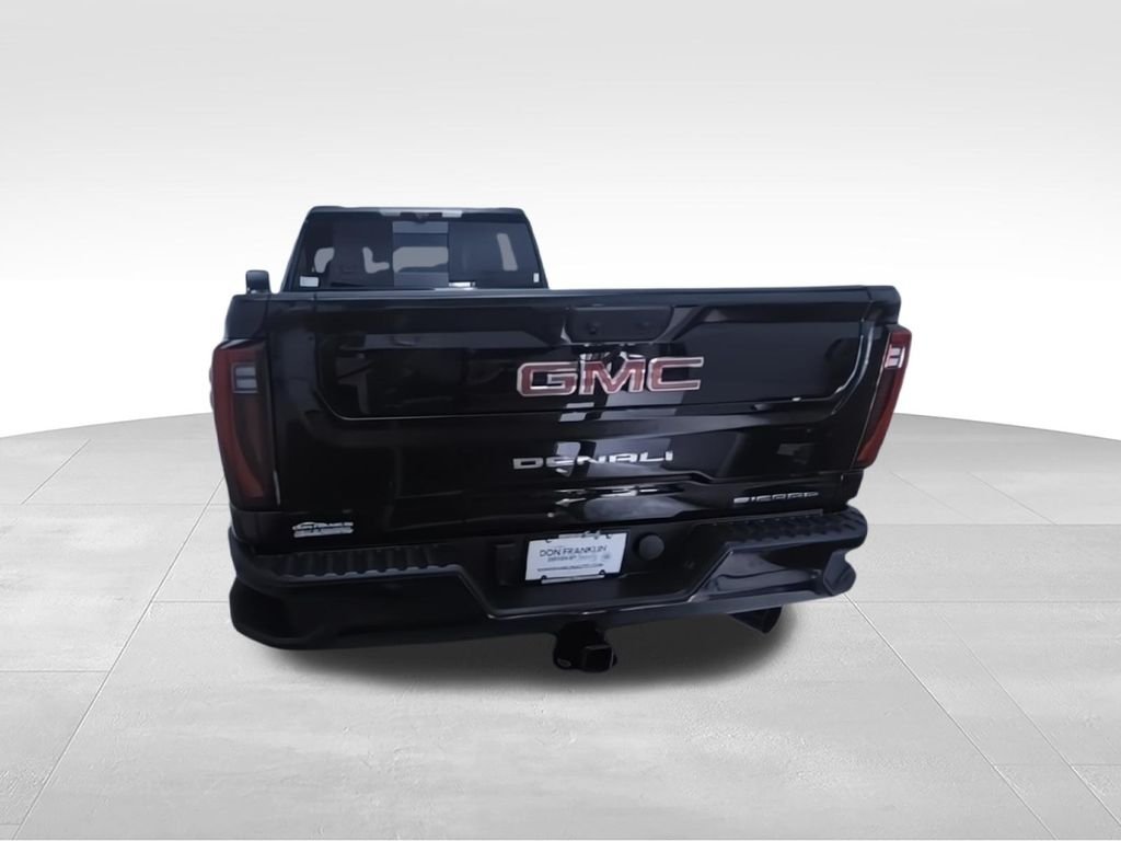 Used 2025 Black GMC Denali image 4