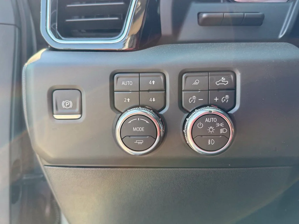 New 2026 Sterling Metallic GMC Denali Ultimate image 30