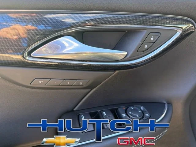 Used 2023 Ebony Twilight Metallic Buick Essence image 21