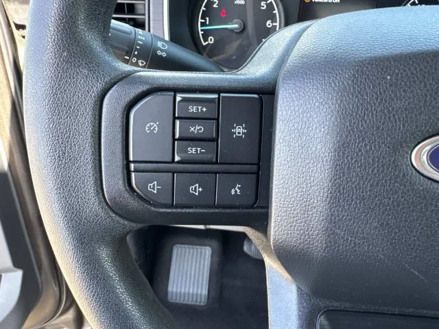 Used 2023 Gray Ford XLT image 45