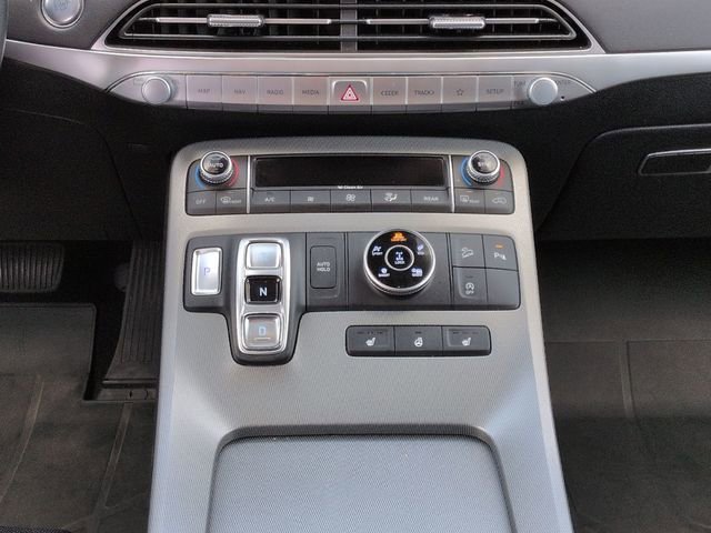 Used 2022 Gray Hyundai SEL image 19