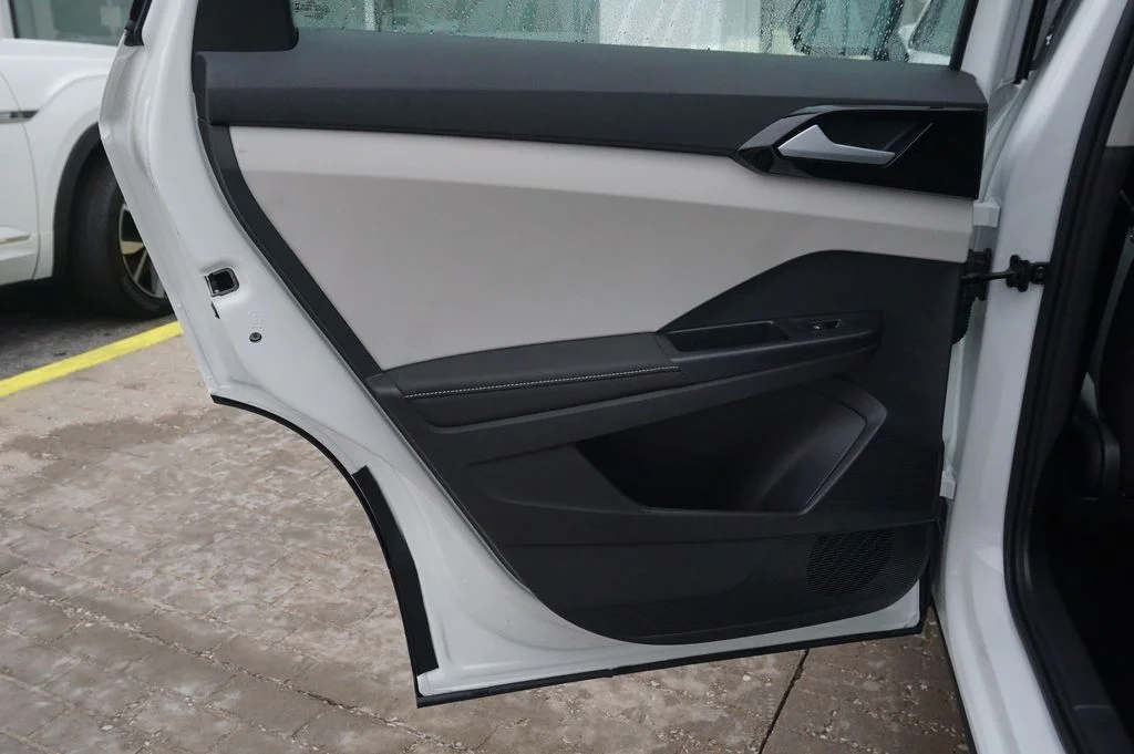 New 2026 White Volkswagen 1.5T S image 22