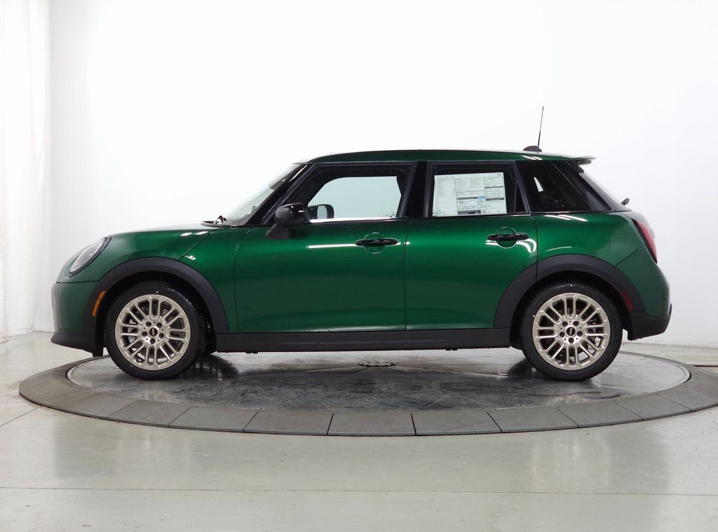 New 2026 British Racing Green MINI Signature Plus image 4
