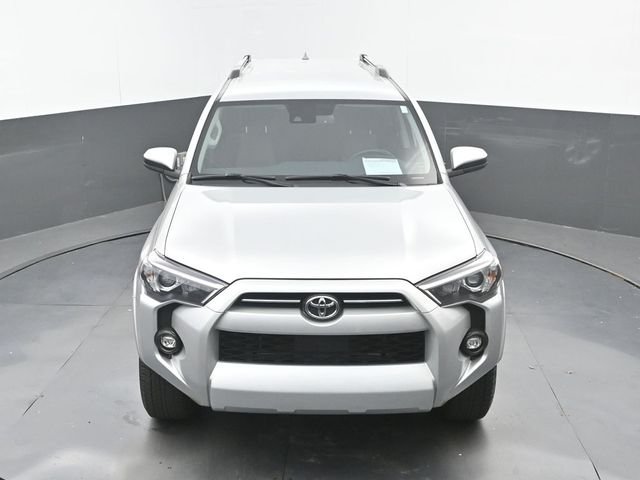 Used 2022 Classic Silver Metallic Toyota SR5 image 30