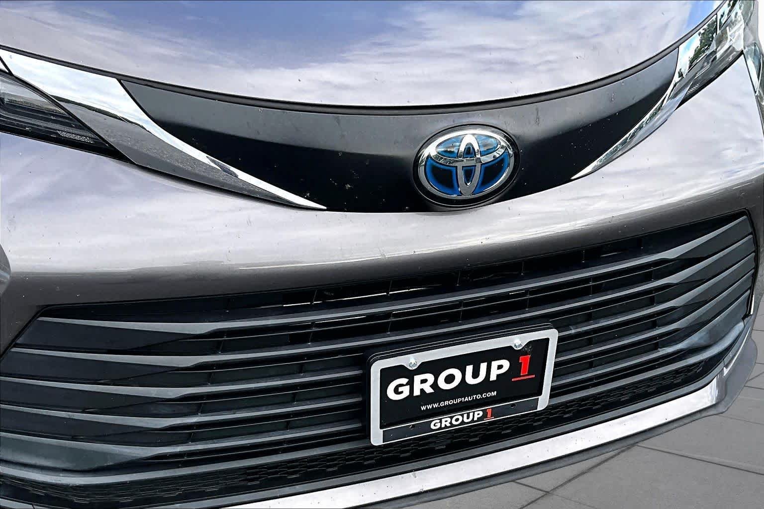 Used 2022 Predawn Gray Mica Toyota LE image 29