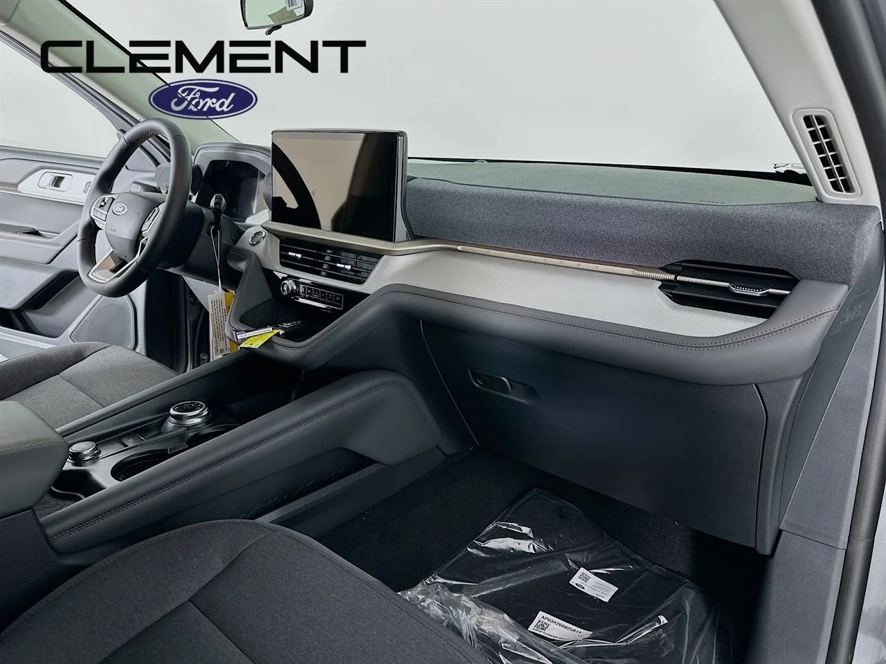 New 2026 Carbonized Gray Metallic Ford Active image 31