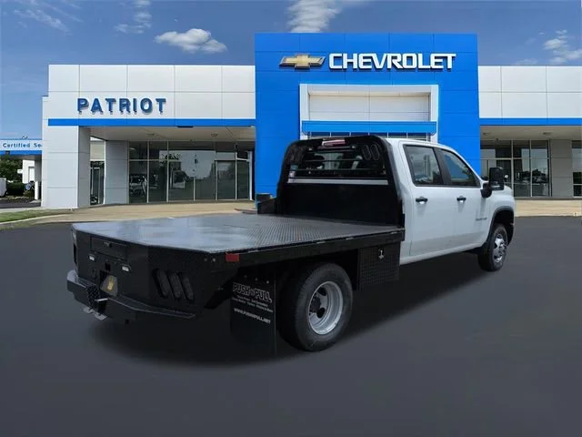 New 2026 Summit White Chevrolet Work Truck image 10