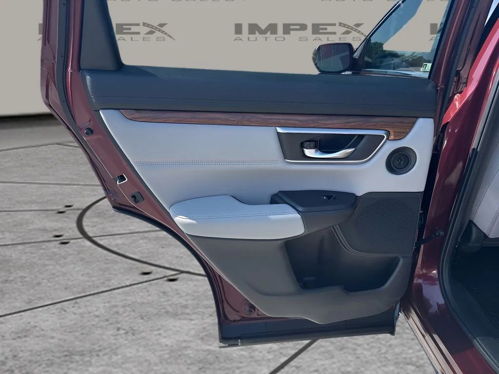 Used 2019  Honda Touring image 28