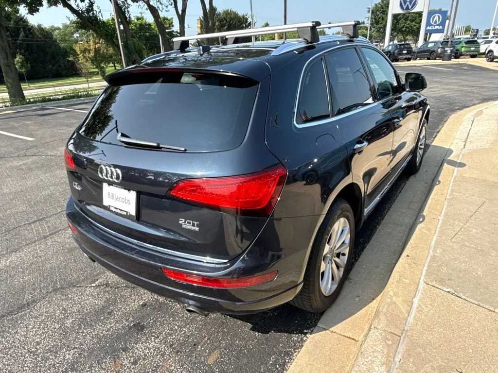 Used 2015 Moonlight Blue Audi 2.0T Premium image 6