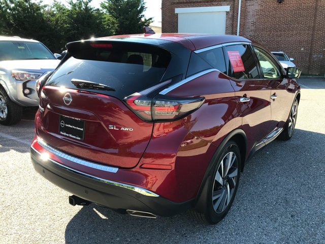 Used 2023 Scarlet Ember Tintcoat Nissan SL image 7