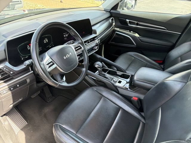 Used 2023 Gray Kia LX image 18