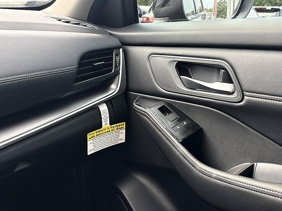 Certified Used 2026 Boulder Gray Pearl Nissan Dark Armor image 25