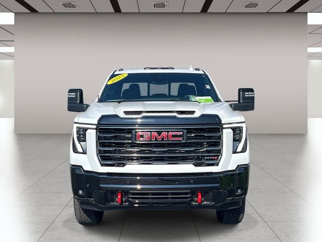 Used 2025 White GMC AT4 image 10