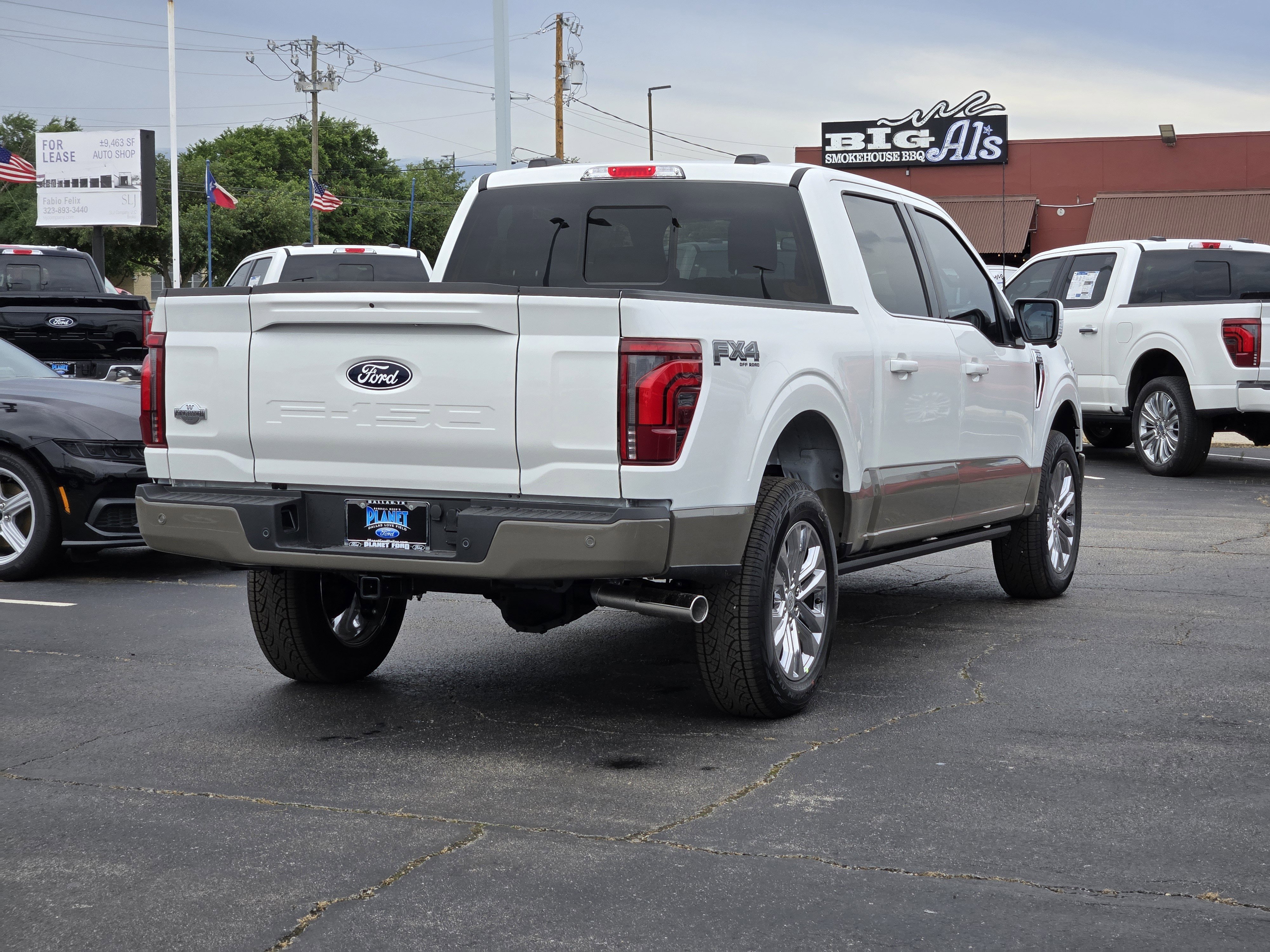 New 2026 Star White Metallic Tricoat Ford King Ranch image 4