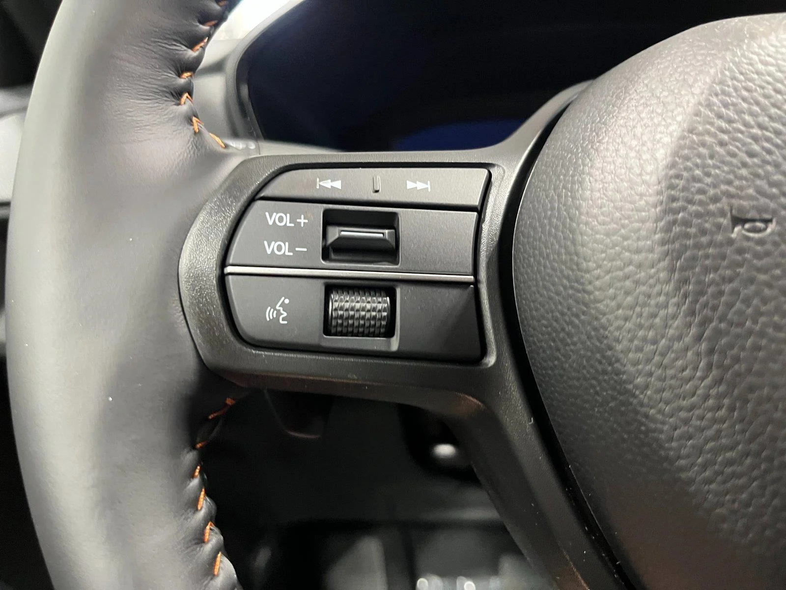 New 2026 Urban Gray Pearl Honda Sport-L image 18