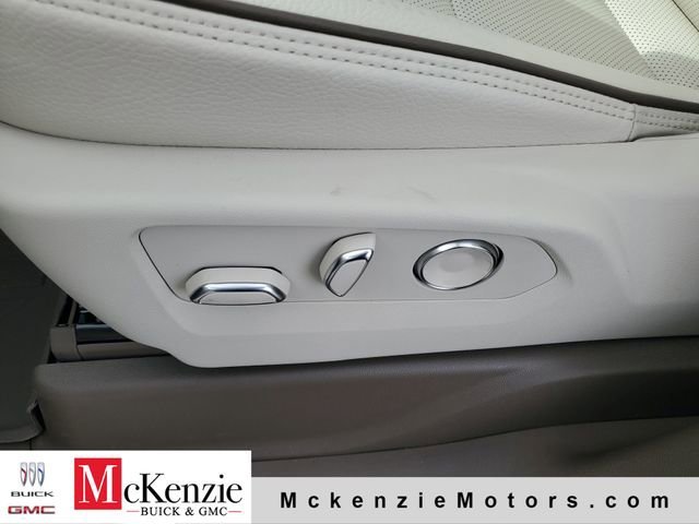 2026 GMC Yukon XL Denali - Photo 7